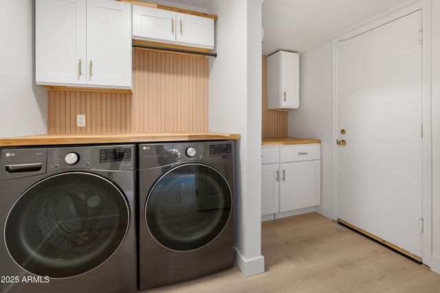 6240 E KELTON Lane, Scottsdale, AZ 85254