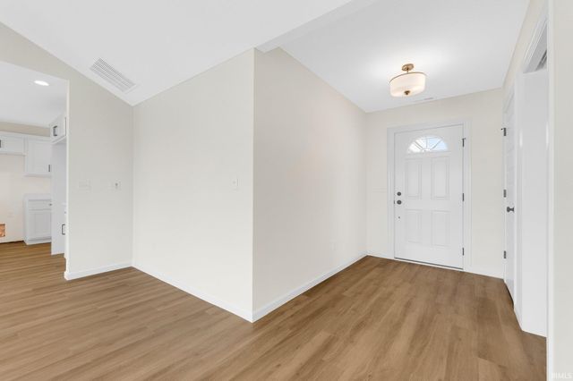 1092 Zenos Boulevard, Fort Wayne, IN 46818