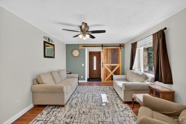 23466 Freezeout Rd, Caldwell, ID 83607