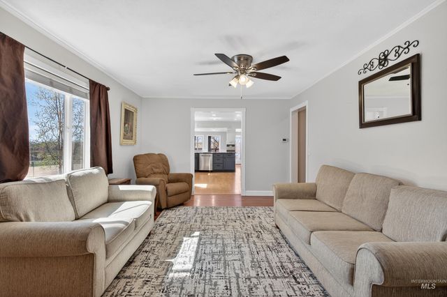 23466 Freezeout Rd, Caldwell, ID 83607