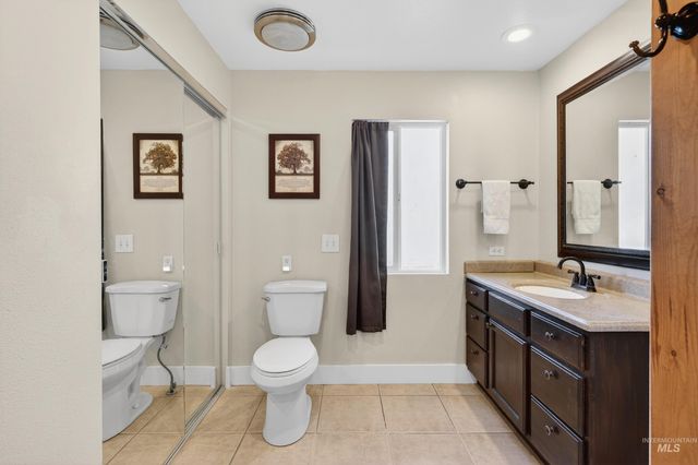 23466 Freezeout Rd, Caldwell, ID 83607