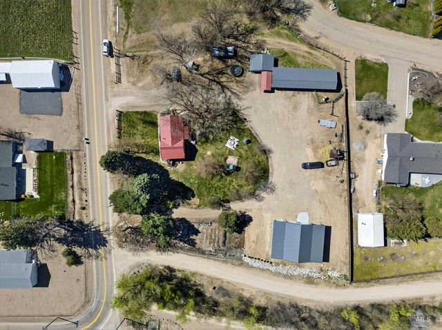 23466 Freezeout Rd, Caldwell, ID 83607