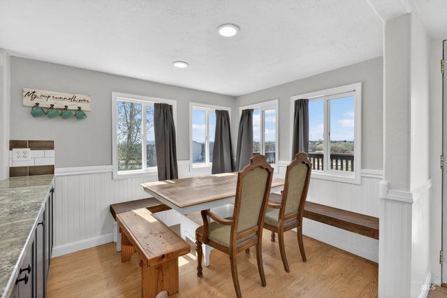 23466 Freezeout Rd, Caldwell, ID 83607