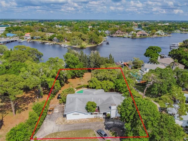 425 CRAIG DRIVE, Tarpon Springs, FL 34689