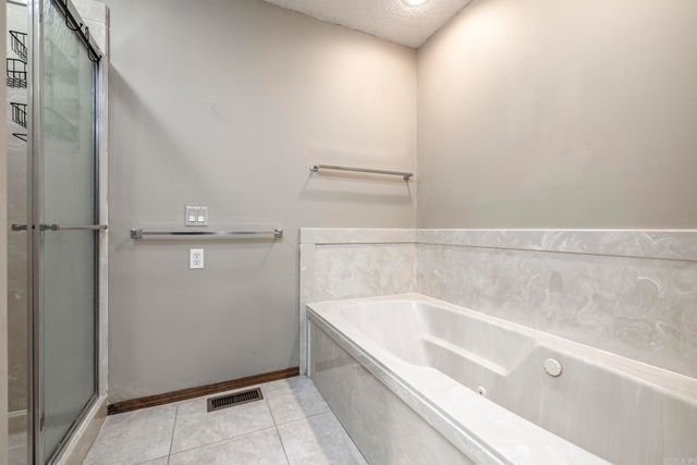 7 Burladero Trace, Hot Springs Village, AR 71909