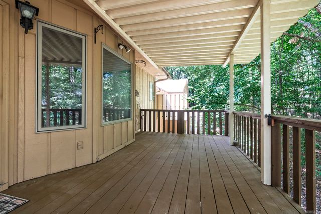 7 Burladero Trace, Hot Springs Village, AR 71909