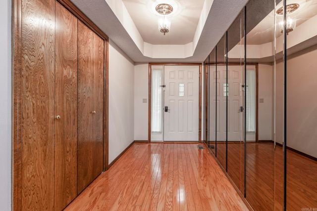 7 Burladero Trace, Hot Springs Village, AR 71909