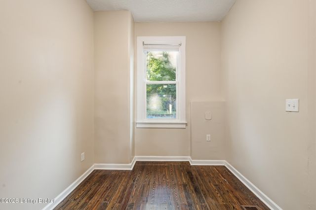 813 Swan St, Louisville, KY 40204