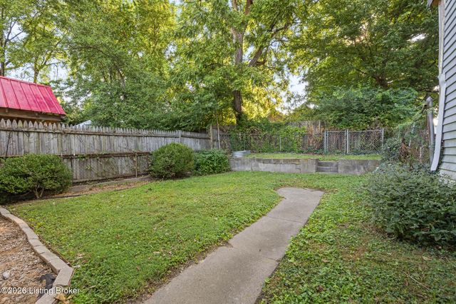 813 Swan St, Louisville, KY 40204