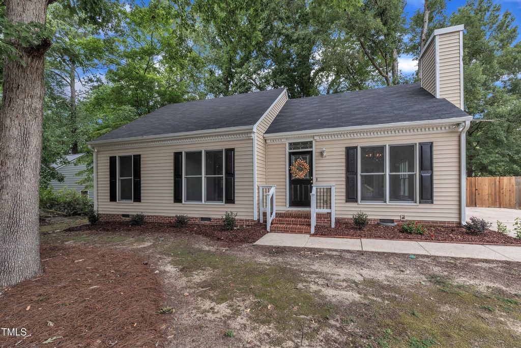 110 Fawn Ridge Court, Knightdale, NC 27545