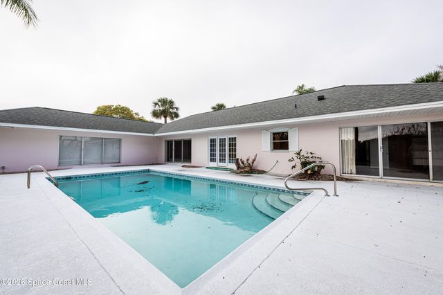 3085 Saunders Place, Titusville, FL 32780