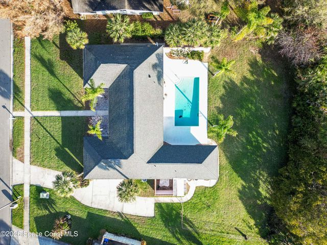 3085 Saunders Place, Titusville, FL 32780