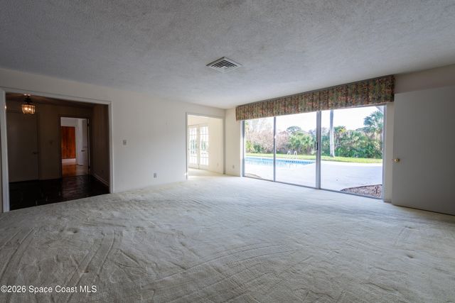 3085 Saunders Place, Titusville, FL 32780