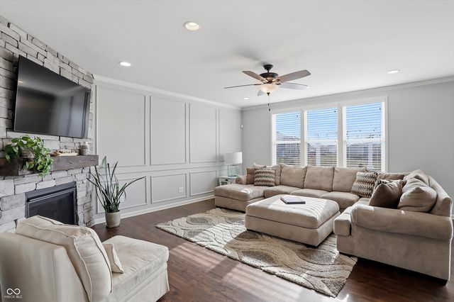 13324 Fielding Way, Fishers, IN 46037