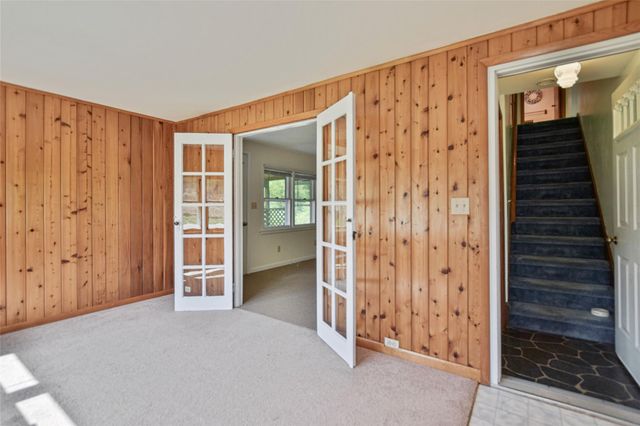 1087 Route 82, Hopewell Junction, NY 12533
