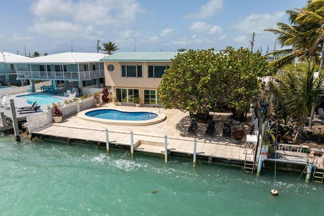 11399 6th Ave Ocean, Marathon, FL 33050