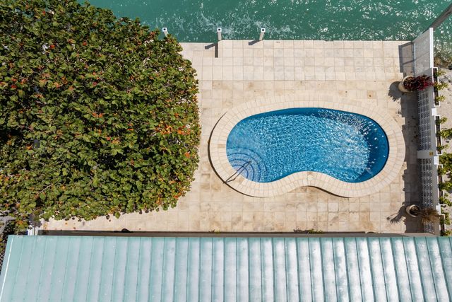 11399 6th Ave Ocean, Marathon, FL 33050