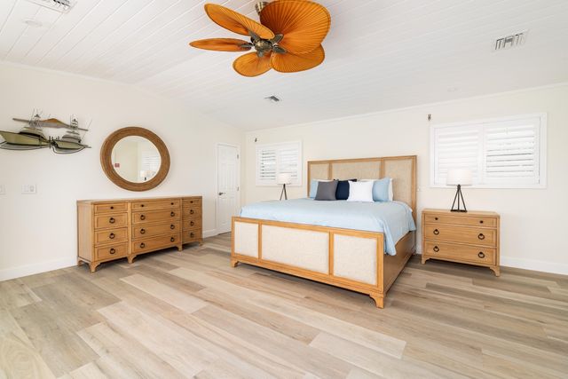 11399 6th Ave Ocean, Marathon, FL 33050