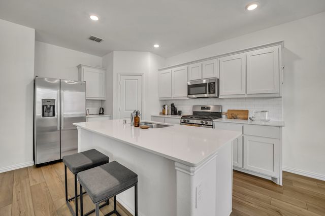 3221 Sioux Trail, Crandall, TX 75114