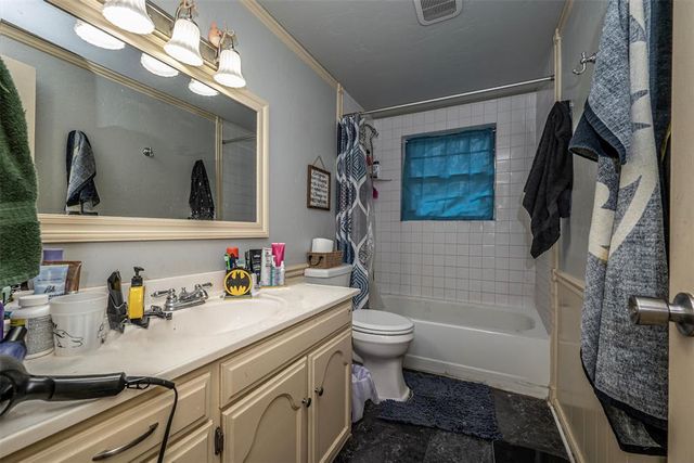 1837 City Avenue, Moore, OK 73160