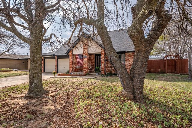 1837 City Avenue, Moore, OK 73160