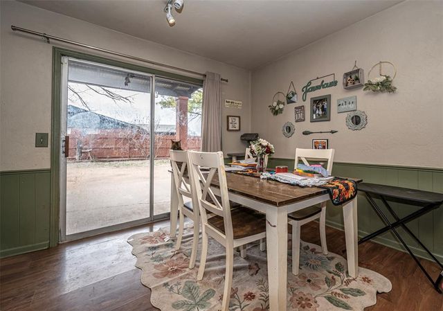 1837 City Avenue, Moore, OK 73160