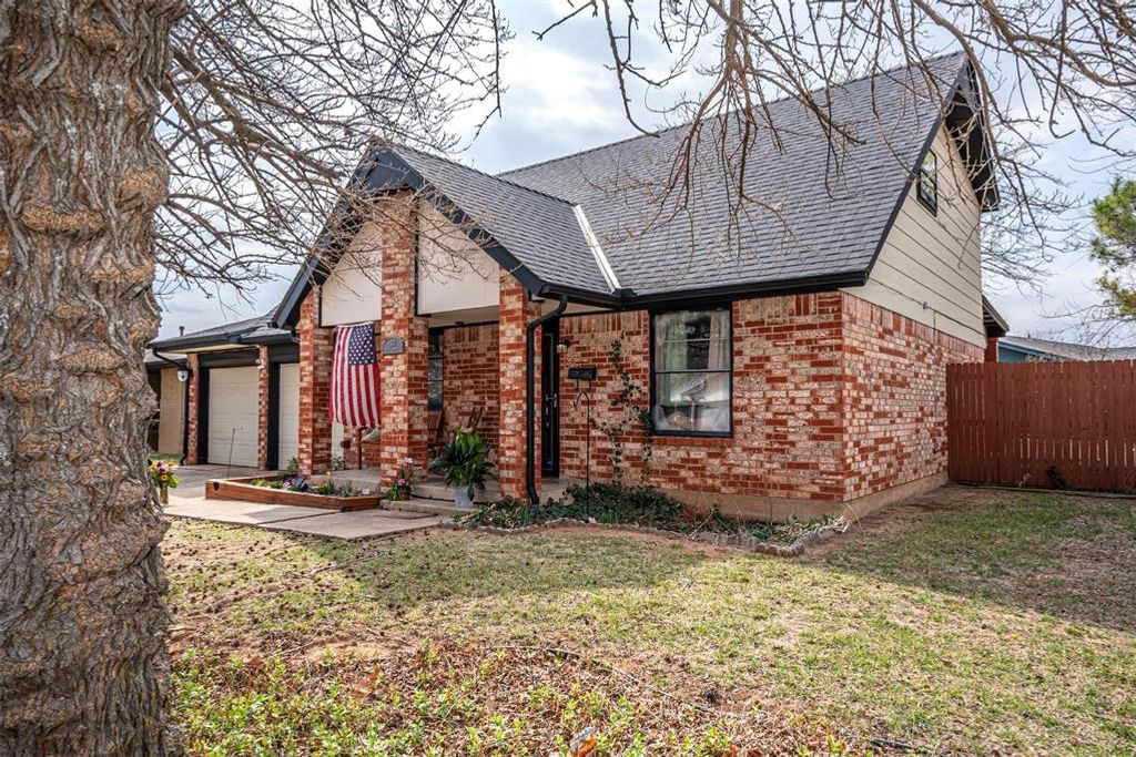 1837 City Avenue, Moore, OK 73160