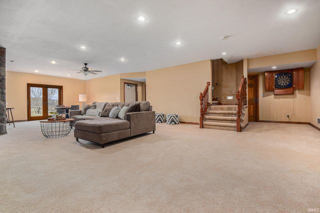 4715 W 200 South Road, Warsaw, IN 46580