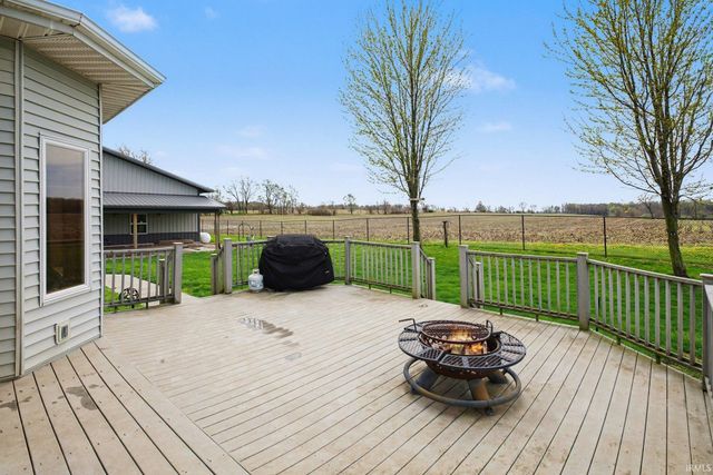 4715 W 200 South Road, Warsaw, IN 46580
