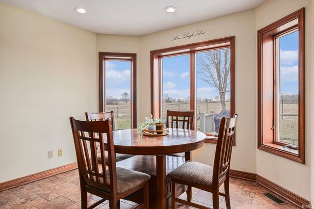 4715 W 200 South Road, Warsaw, IN 46580