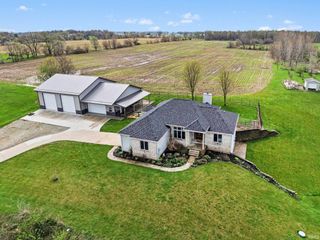 4715 W 200 South Road, Warsaw, IN 46580