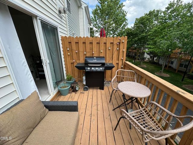423 Madison Avenue, Cary, NC 27513