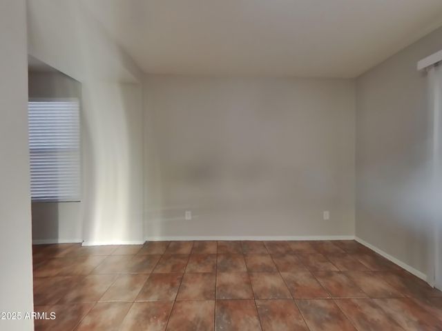 11519 W WINDROSE Drive, El Mirage, AZ 85335