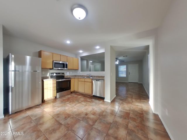 11519 W WINDROSE Drive, El Mirage, AZ 85335