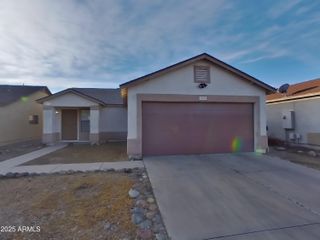 11519 W WINDROSE Drive, El Mirage, AZ 85335