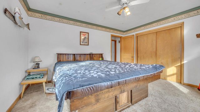 1716 Norma COURT, Sheboygan, WI 53081