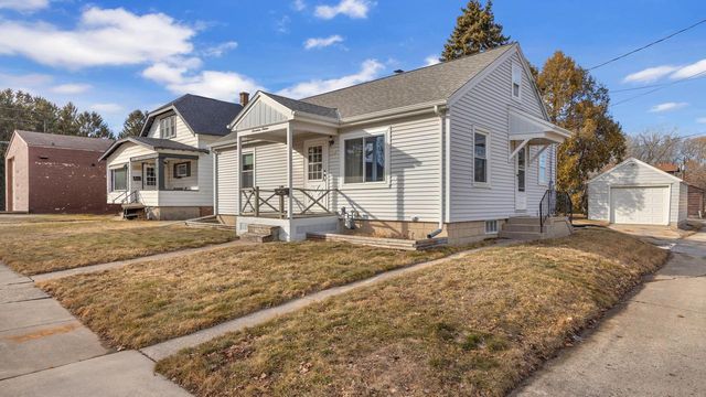 1716 Norma COURT, Sheboygan, WI 53081