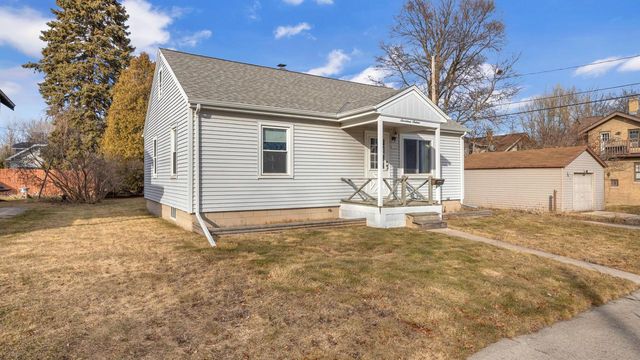 1716 Norma COURT, Sheboygan, WI 53081