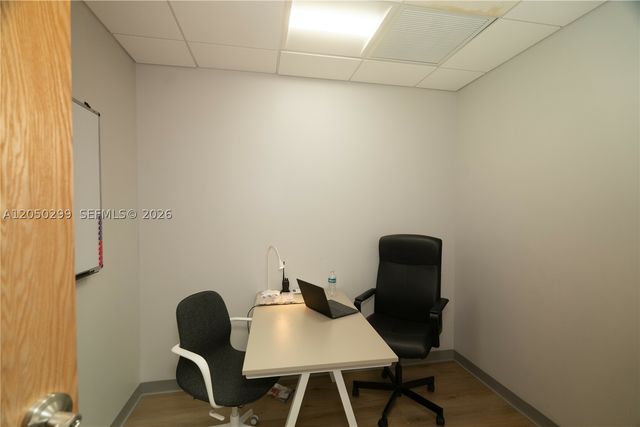 7855 NW 46th St 3, Doral, FL 33166