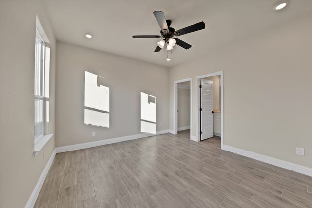 5712 San Jacinto Drive, Granbury, TX 76048