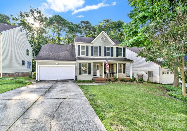 9745 Whitewood Trail, Charlotte, NC 28269