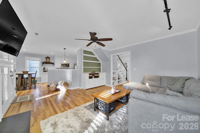 9745 Whitewood Trail, Charlotte, NC 28269