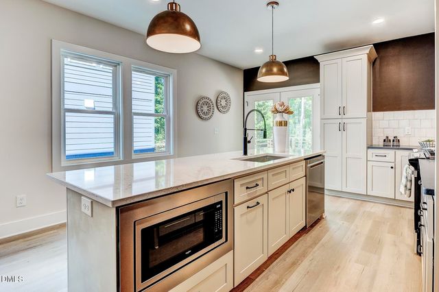 1124 E Geer Street, Durham, NC 27704