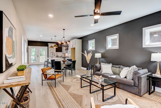 1124 E Geer Street, Durham, NC 27704