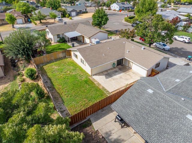2420 Oriole Drive, Red Bluff, CA 96080