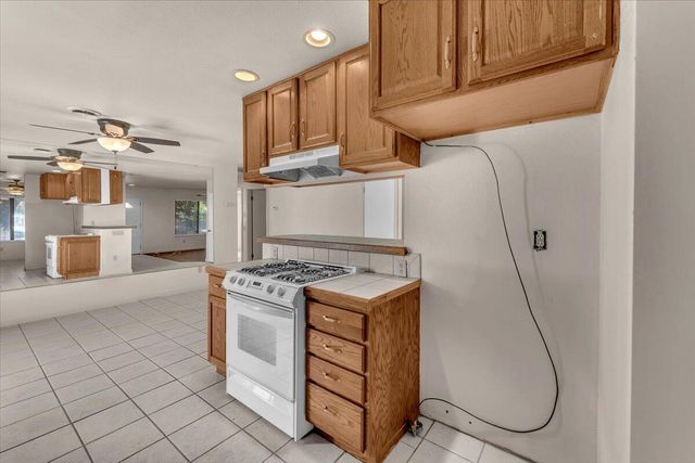 2420 Oriole Drive, Red Bluff, CA 96080