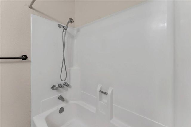 2420 Oriole Drive, Red Bluff, CA 96080