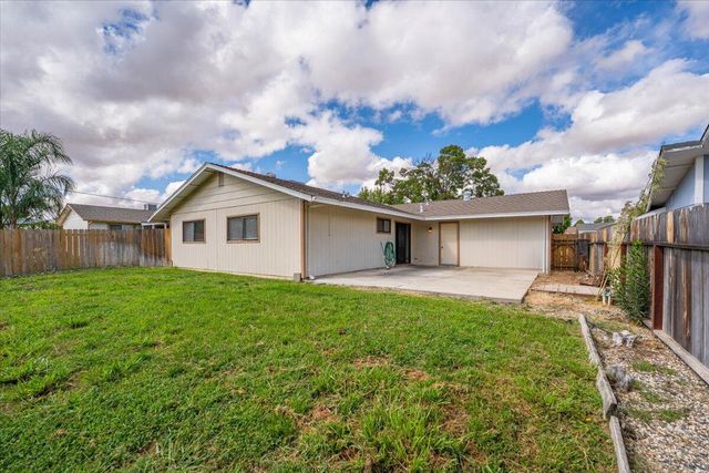 2420 Oriole Drive, Red Bluff, CA 96080