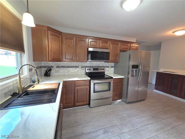 202 Home Street, Rittman, OH 44270