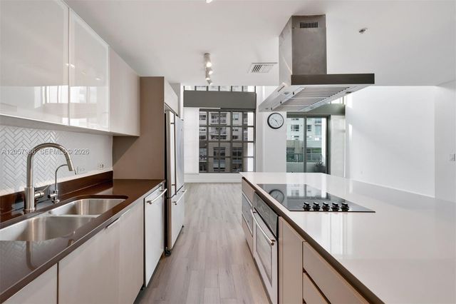 3301 NE 1st Avenue M0501, Miami, FL 33137